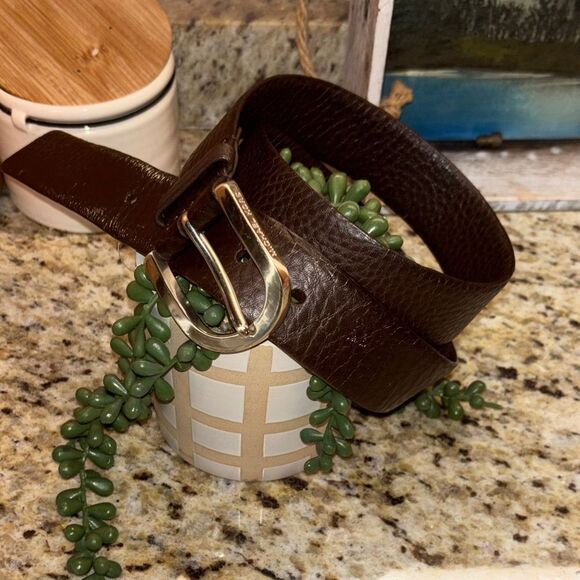 Michael Kors Brown Leather Belt with Gold Buckle - Picture 1 of 14